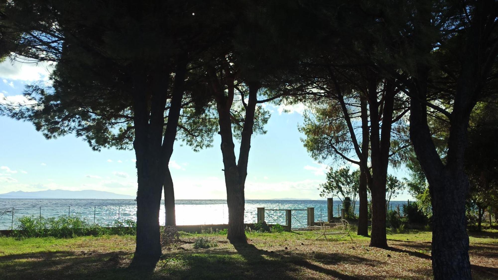 Nafpaktos Cottage By The Sea For Travelers And Dreamers! المظهر الخارجي الصورة